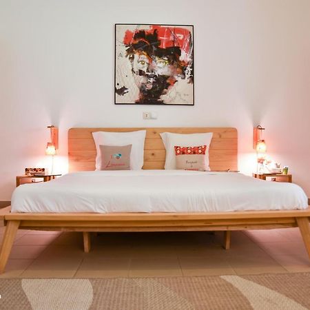 L'Imprevu Hotel Cotonou Bagian luar foto
