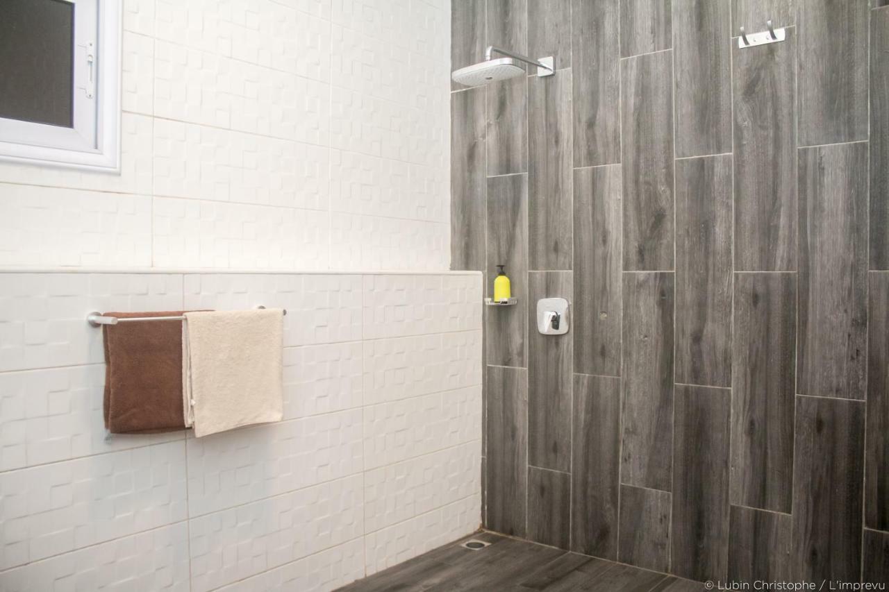 L'Imprevu Hotel Cotonou Bagian luar foto